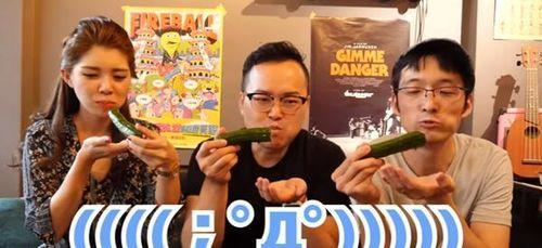 网红吃哈密瓜是真的吗,真相还是炒作?