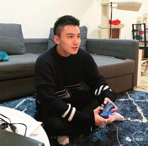 网红吃瓜男帅哥是谁啊图片